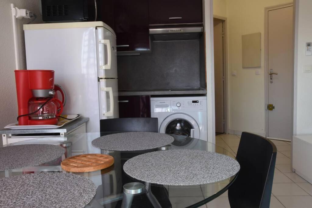 Les Goelettes - Appartement En Rdc Avec Acces Direct A La Plage Saint-Cyprien  Exterior foto